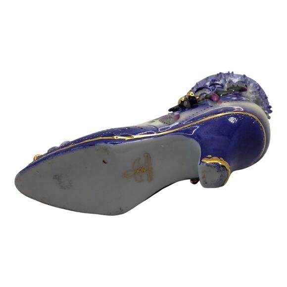 Vintage Inspired Ceramic Lace Ruffle Vivid Violet Flowers Boot Limoges - Picture 6 of 10